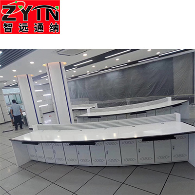 TN-0018 平面是钢木结构操作台