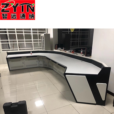 TN-0026 平面是钢木结构操作台